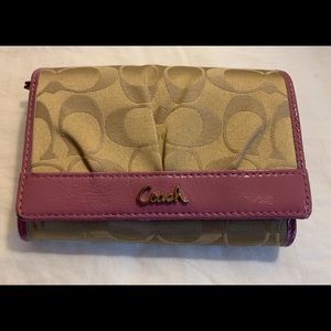 Coach wallet